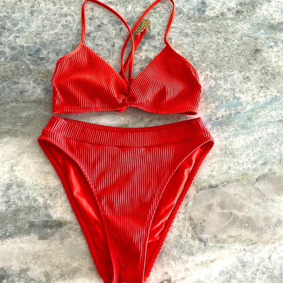 Luli Fama bikini set - Picture 1 of 10